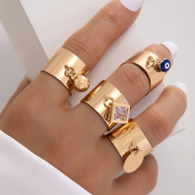 Bague Avec Pendentif Femme Ensemble De Quatre Pièces - Bijoux De Lune