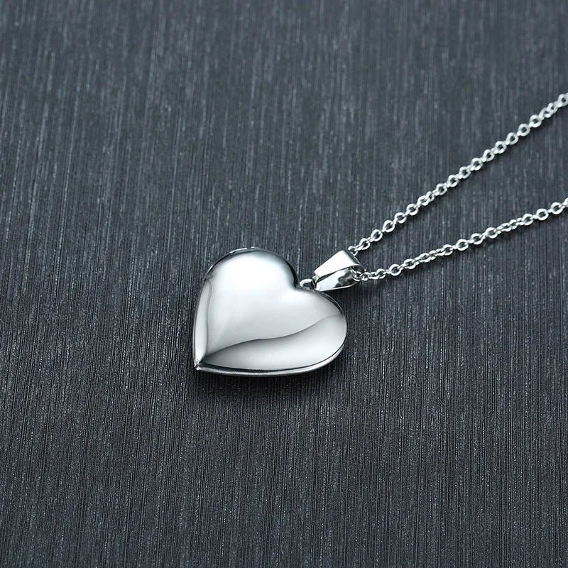 Personnaliser les colliers pour femmes Pendentif en forme de coeur - Bijoux De Lune