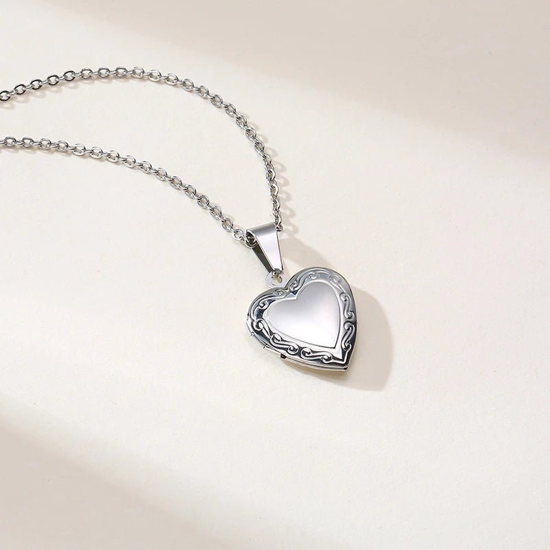 Personnaliser les colliers pour femmes Pendentif en forme de coeur - Bijoux De Lune