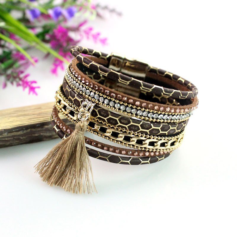 Bracelet Brésilien Avec Pompon, Embellissements Cuir et Pierres et Boucle Magnétique - Bijoux De Lune