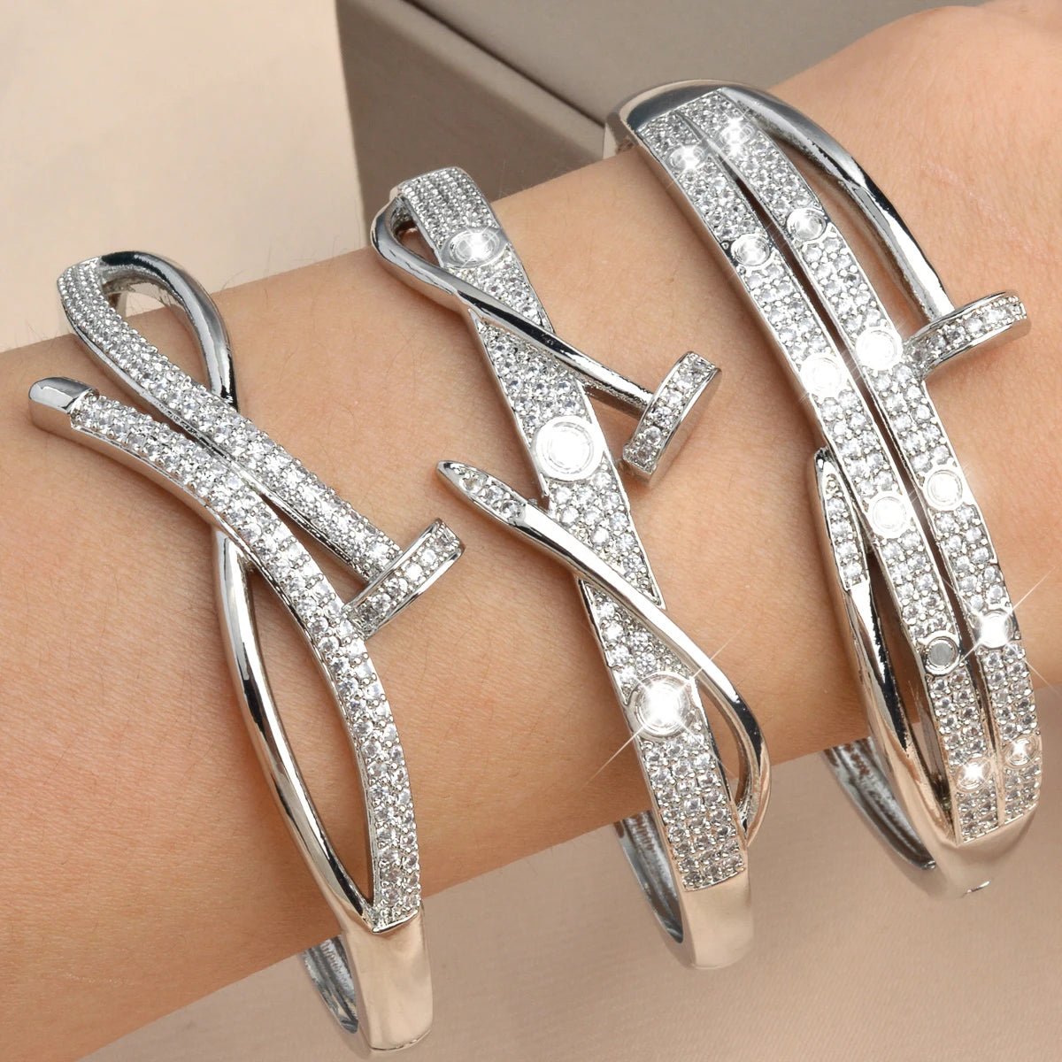 Bracelet femme Luxe Unique Double Cristal Tête Croisée pour Femmes en Zircon - Bijoux De Lune