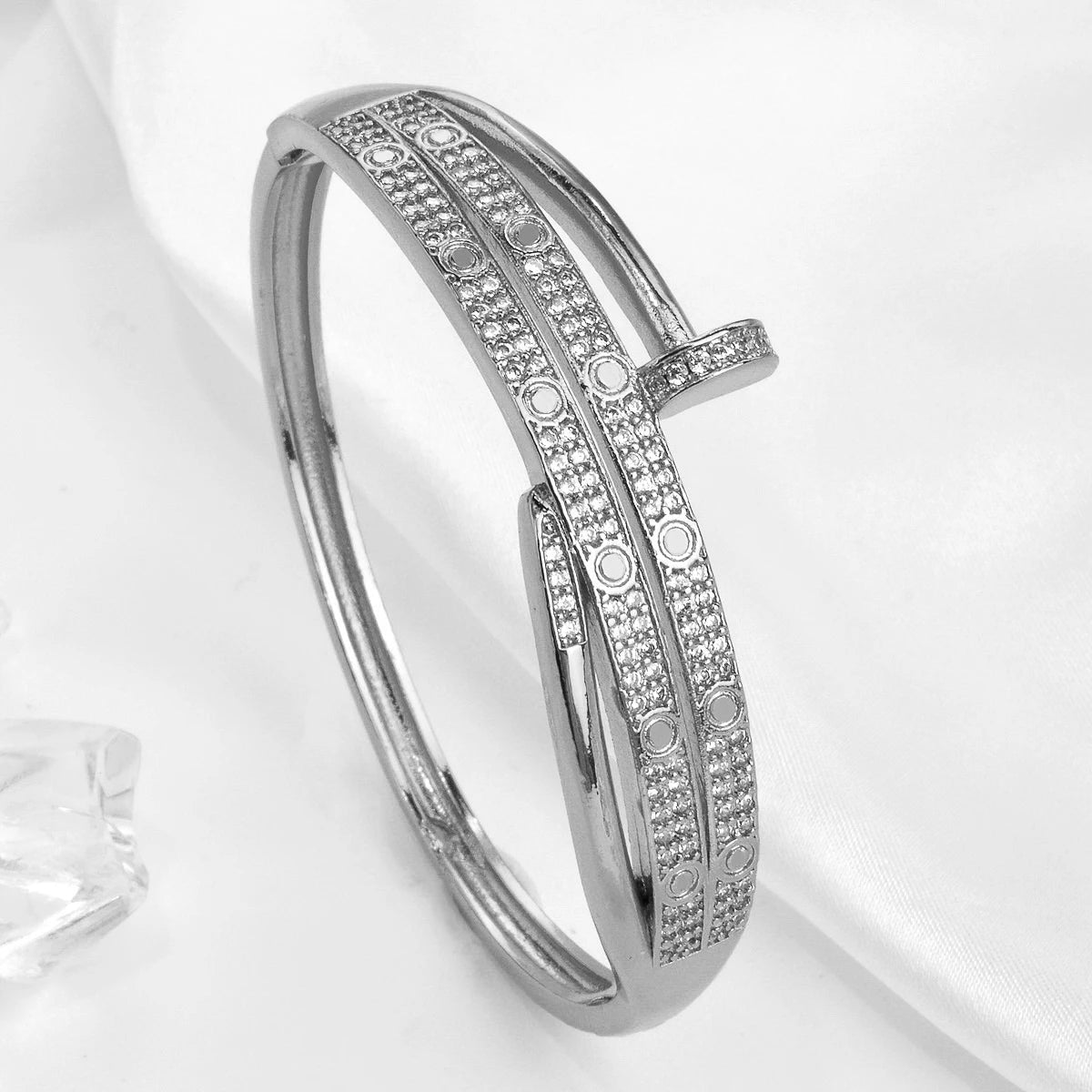 Bracelet femme Luxe Unique Double Cristal Tête Croisée pour Femmes en Zircon - Bijoux De Lune