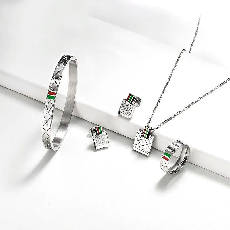 Bracelet Homme Luxe Manchettes En Acier Avec Grille En Relief Classique - Bijoux De Lune