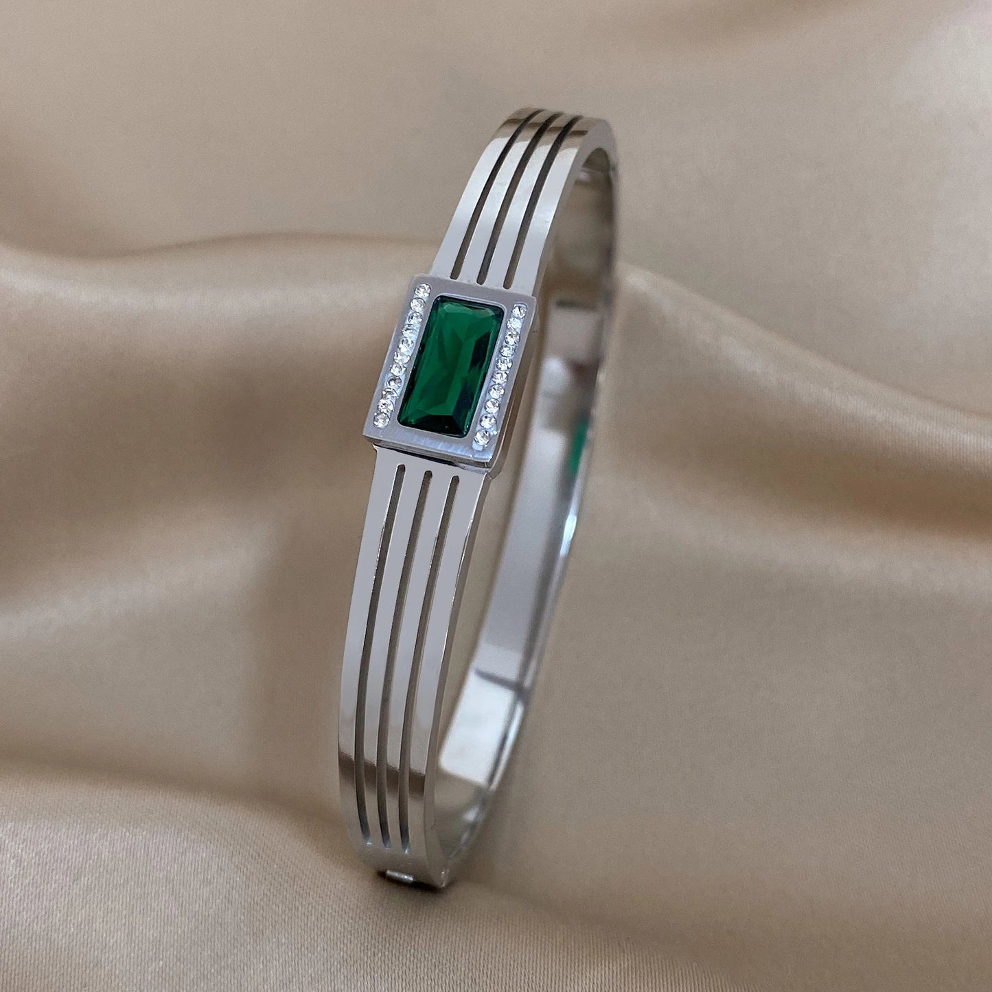 Bracelet Manchettes Femme Acier de Luxe Or Argent - Bijoux De Lune