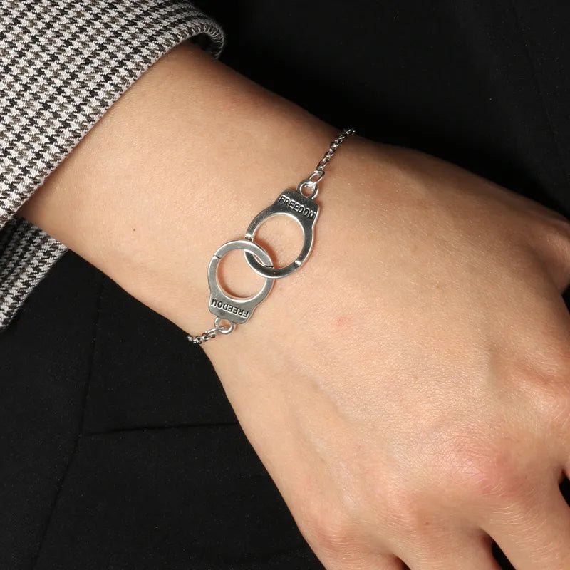 Bracelet Menotté Femme À Chaîne Fine - Bijoux De Lune