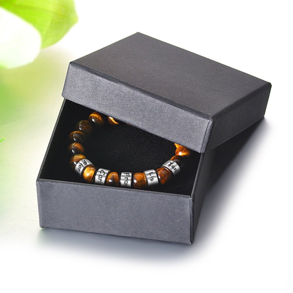 Bracelet Personnalisé Homme De Perles De Pierre Naturelle Les Nom De Famille Sculpté Perle Oeil De Tigre - Bijoux De Lune