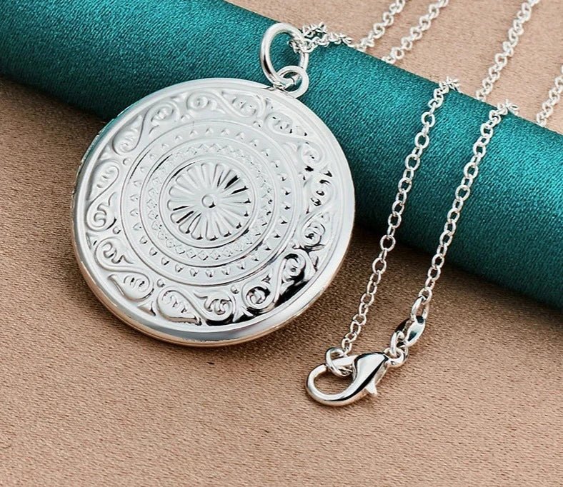 Médaillon Photo Pendentif Rond Argent Gravé - Bijoux De Lune