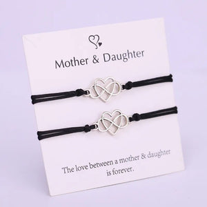 Bracelet Mere Fille Avec Des Figures De Cœurs Entrelacés